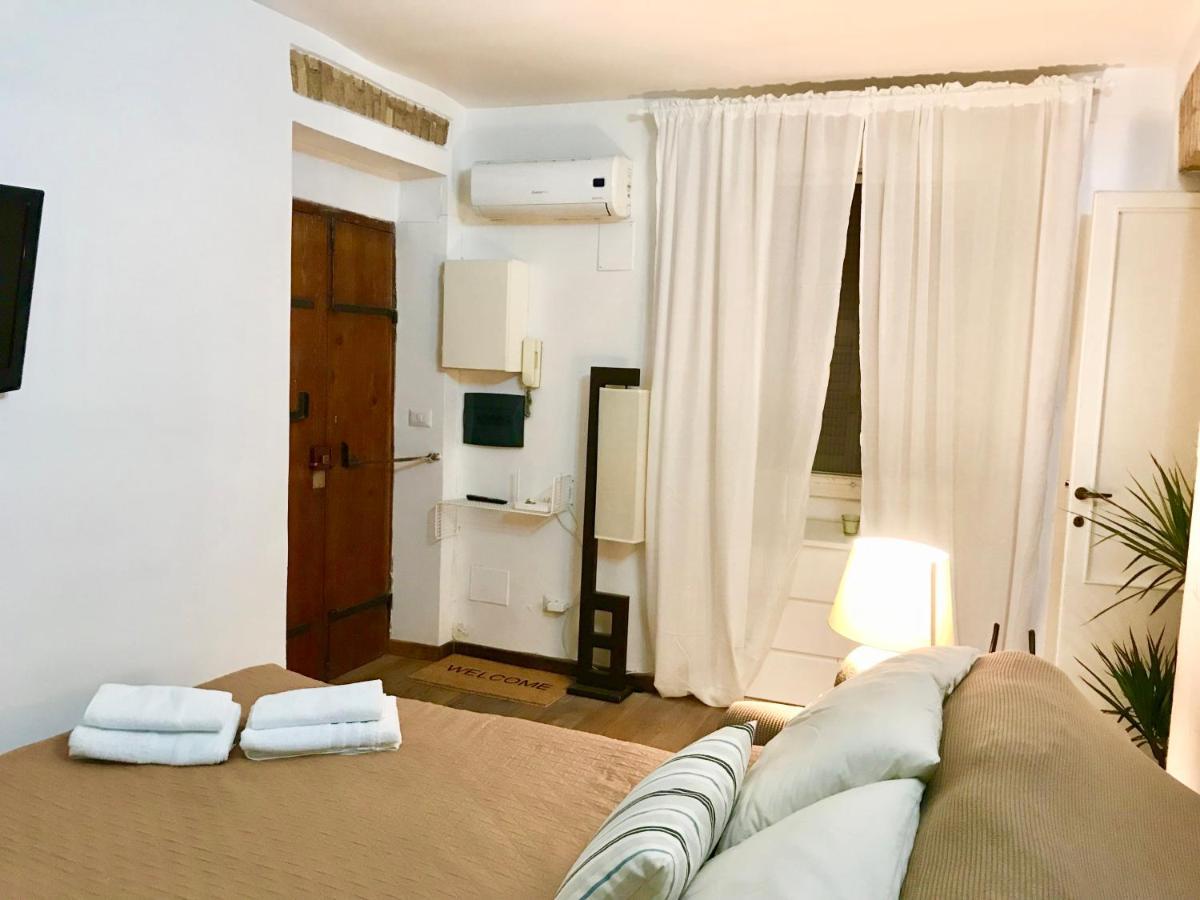 Colosseo Magic House Apartamento Roma Exterior foto